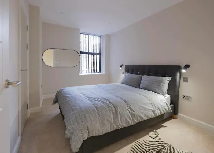 Charming 1-bedroom In Leeds Centre Perfect For Couples Or Solo Travelers Apartment Leeds (West Yorkshire)